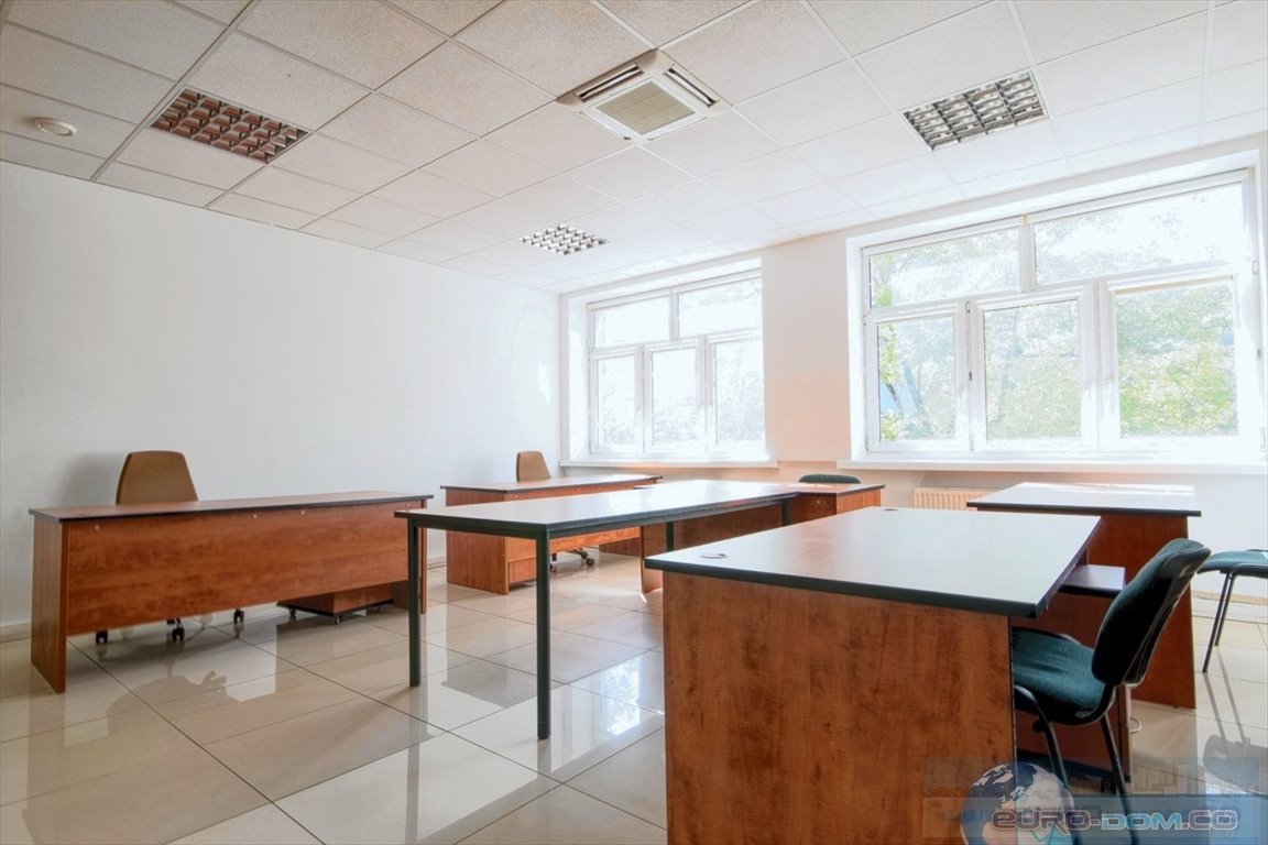 Funkcjonalny lokal 60 m² na Winogradach - polecam!: Poznań Winogrady: Hawelańska
