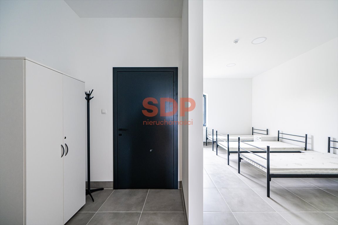 Nowoczesny lokal biurowy 73 m2 w Kobierzycach, wysoki standard Kobierzyce, Wspólna  73m2 Foto 1