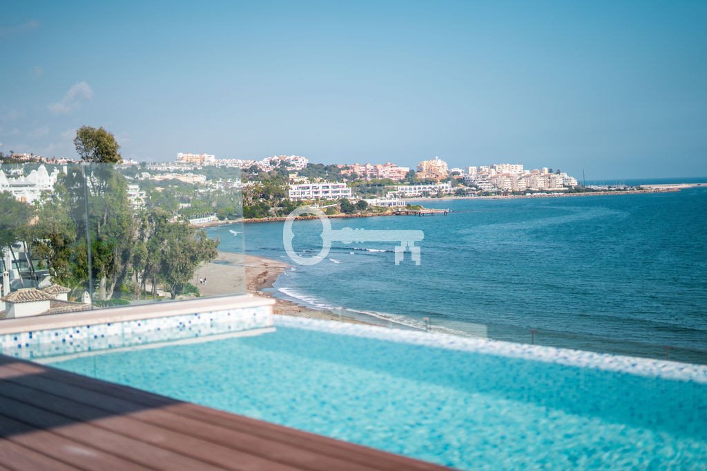 Na sprzedaż luksusowy penthouse 432 m² przy plaży w Esteponie Hiszpania, Costa del Sol Estepona, Estepona  432m2 Foto 1