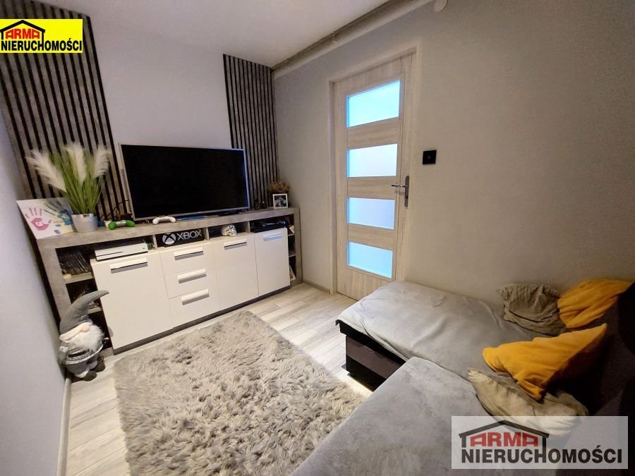 Mieszkanie dwupokojowe na sprzedaż Warnice, centrum  50m2 Foto 1