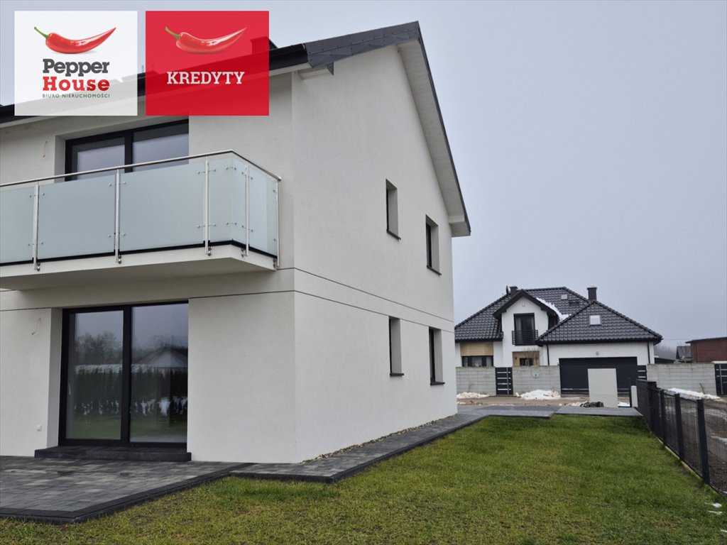 Mieszkanie trzypokojowe na sprzedaż Kębłowo, Malinowa  72m2 Foto 1