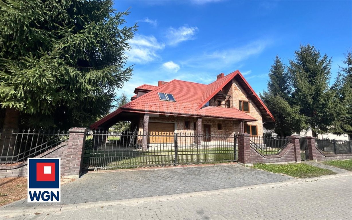 Dom dwupokoleniowy 334 m² - potencjał usługowy i garaż Pajęczno, Botaniczna  334m2 Foto 1
