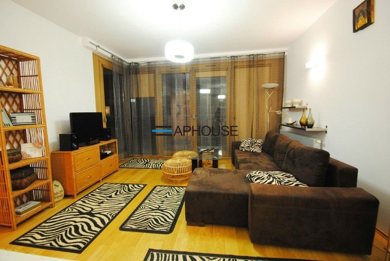 Mieszkanie dwupokojowe na wynajem Kraków, Stare Miasto, Zwierzyniecka 54m2 Foto 1 Mieszkanie dwupokojowe na wynajem Kraków, Stare Miasto, Zwierzyniecka 54m2 Foto 1