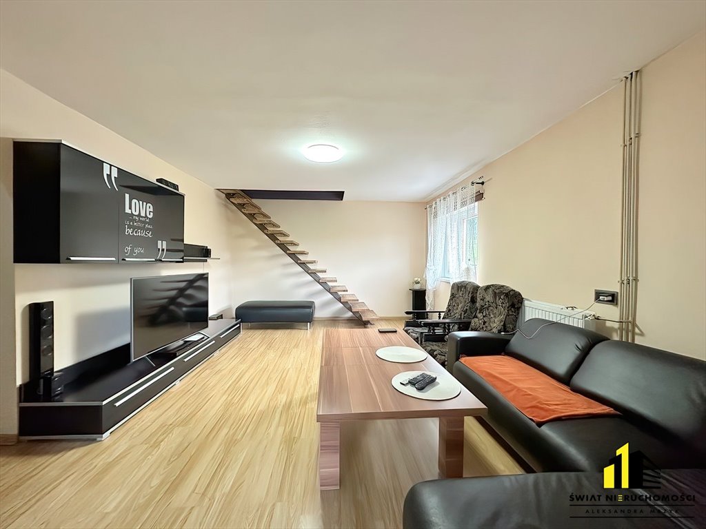 Przestronny dom 168 m² z garażem i tarasem w Brennej Brenna  168m2 Foto 1