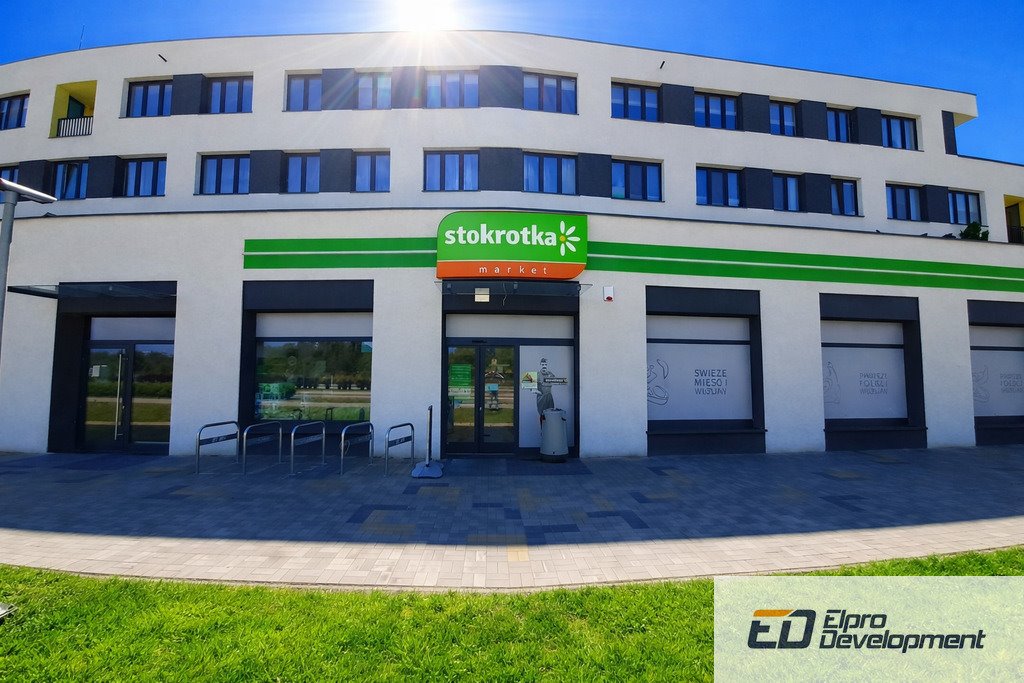 Lokal usługowy 348 m² z witrynami, klimatyzacją i parkingiem Białystok, Warmińska  348m2 Foto 1