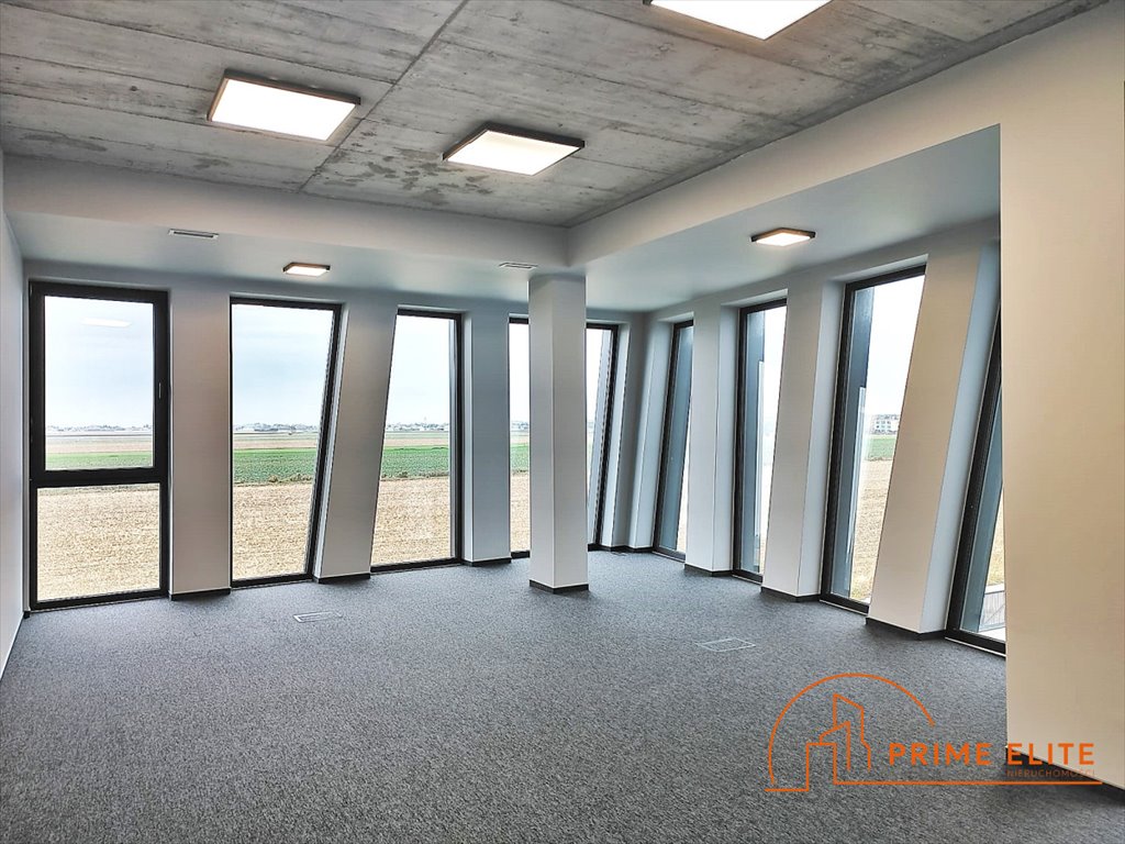 Nowoczesny lokal biurowy 175 m2 z klimatyzacją i parkingiem Blizne Łaszczyńskiego  175m2 Foto 1