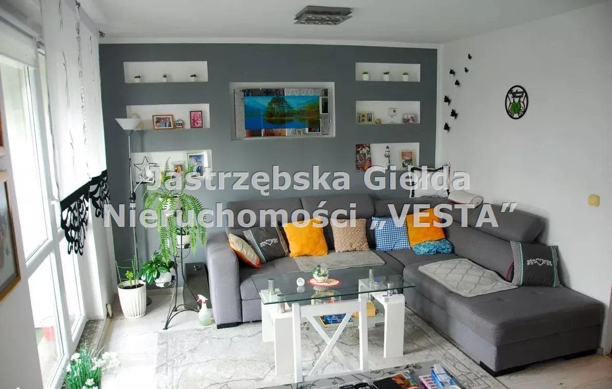 Mieszkanie dwupokojowe na sprzedaż Jastrzębie-Zdrój, Zofiówka  46m2 Foto 1
