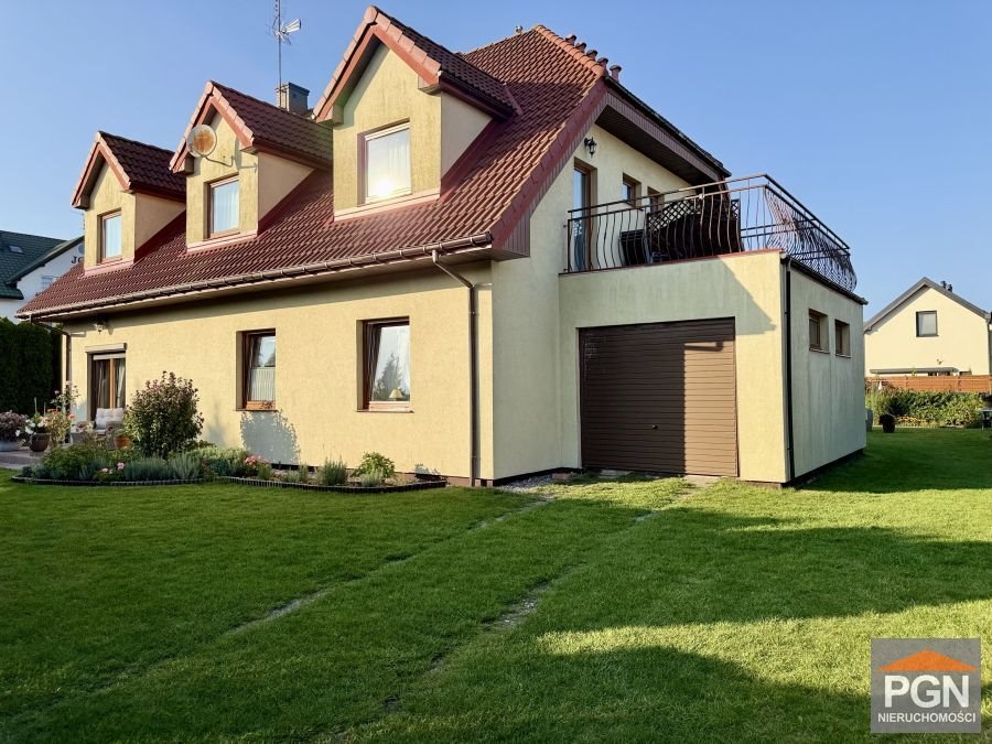 Dom 290m2 blisko morza z garażem i adaptacją poddasza Rewal  290m2 Foto 1