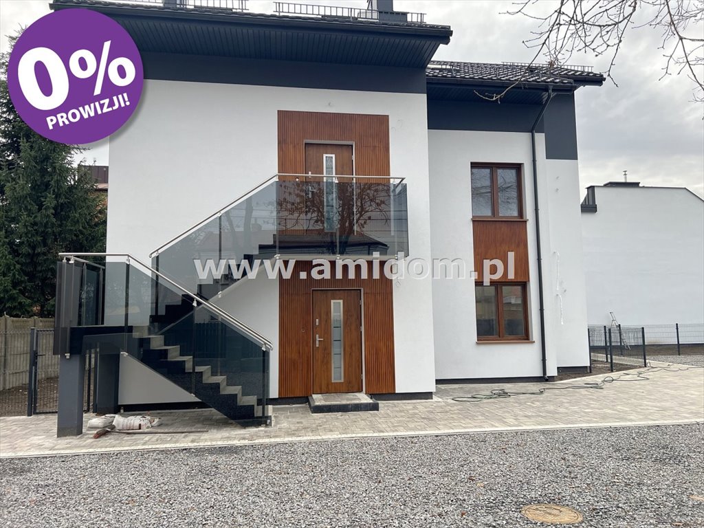 Nowoczesne 2-pokojowe mieszkanie z ogródkiem i 2 miejscami parkingowymi Ząbki  47m2 Foto 1