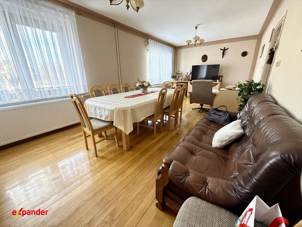 Solidny dom z garażem i dużym potencjałem (104 m²) w Sokolnikach Sokolniki, Zdrowotna  104m2 Foto 1