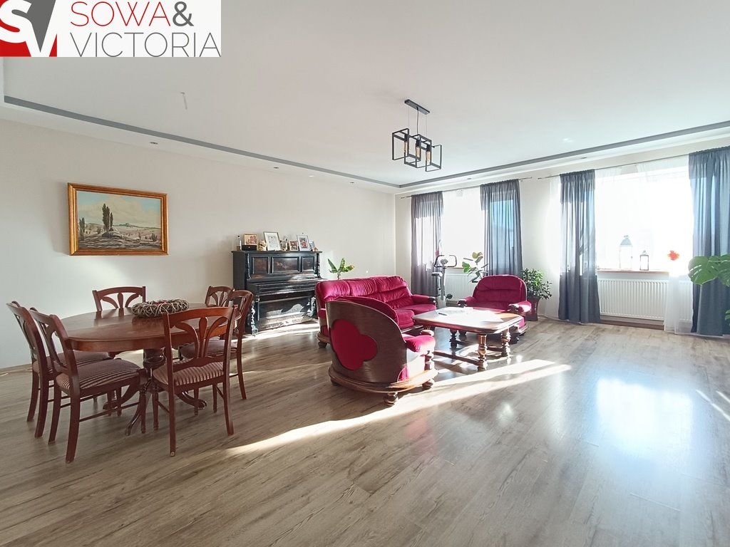 Dom z potencjałem, 3 kondygnacje, taras i siłownia Świebodzice, Ciernie  440m2 Foto 1