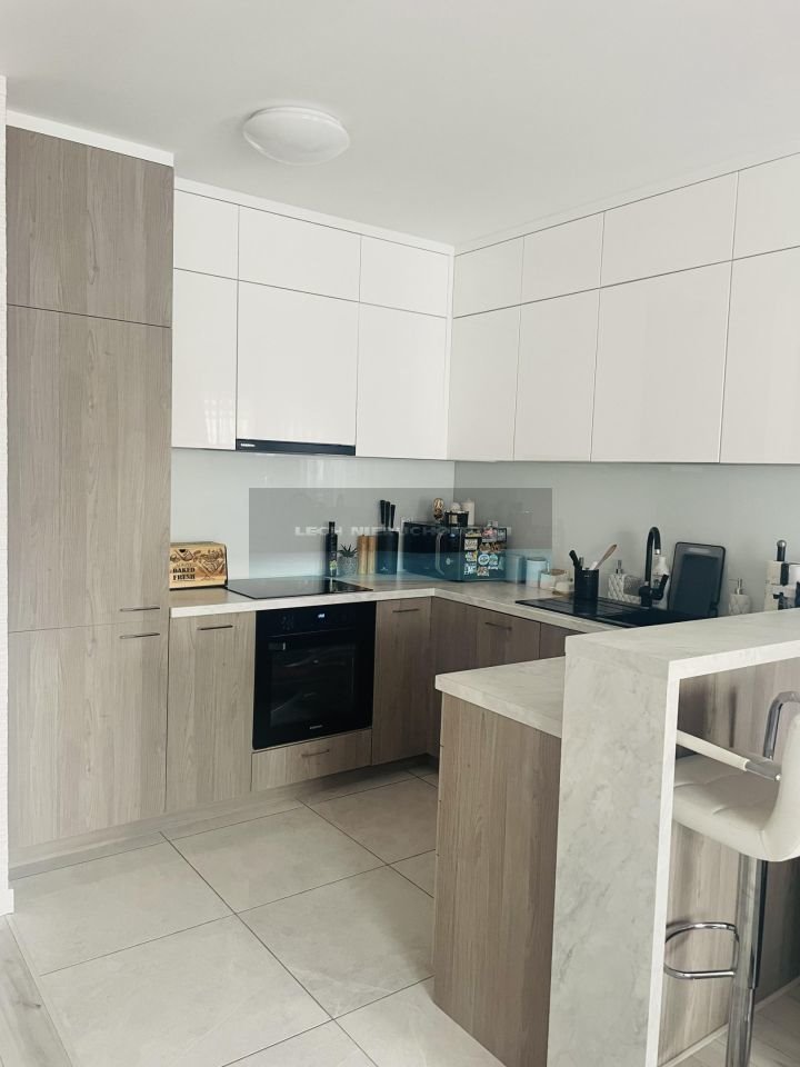 Mieszkanie trzypokojowe na sprzedaż Wieliszew, Kościelna  53m2 Foto 1