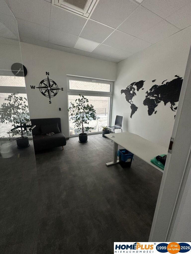 Nowoczesny lokal 95 m² z pełnym wyposażeniem i parkingiem Słupno  95m2 Foto 1