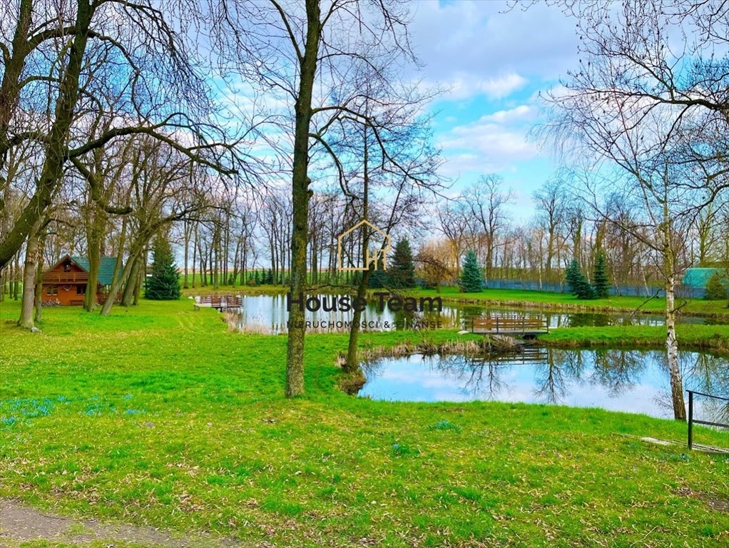 Rezydencja z zabytkowym parkiem, basenem i kortem Karnówko  451m2 Foto 1