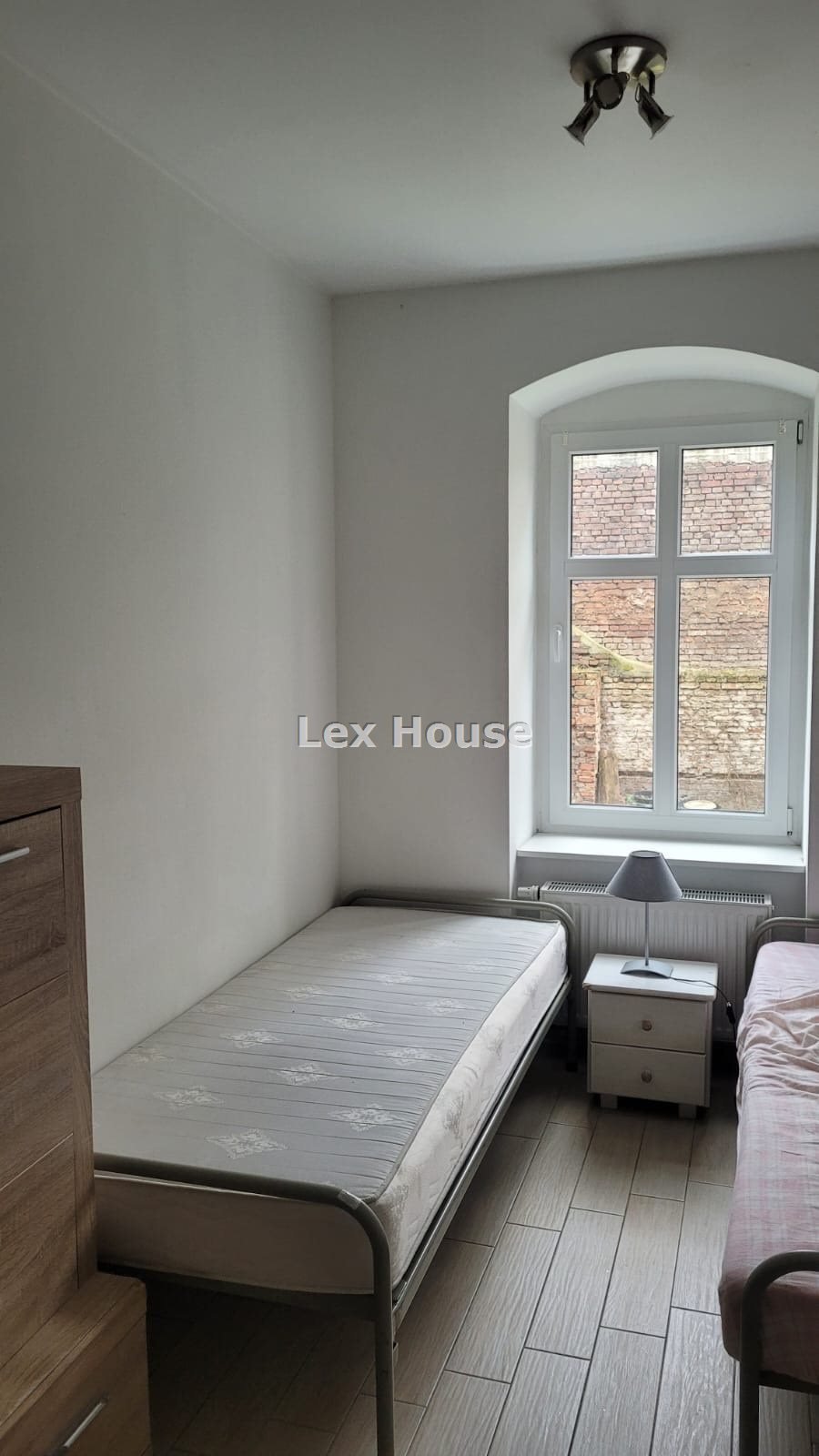 4-pokojowe mieszkanie w centrum Szczecina z potencjałem na wynajem Szczecin, Centrum  77m2 Foto 1