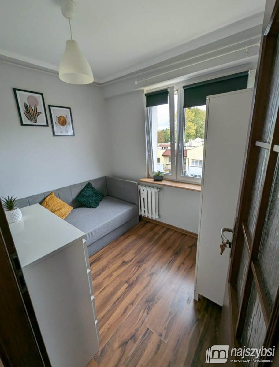 Inwestycyjne 6 pokoi, balkon, gotowe pod wynajem Koszalin  64m2 Foto 1