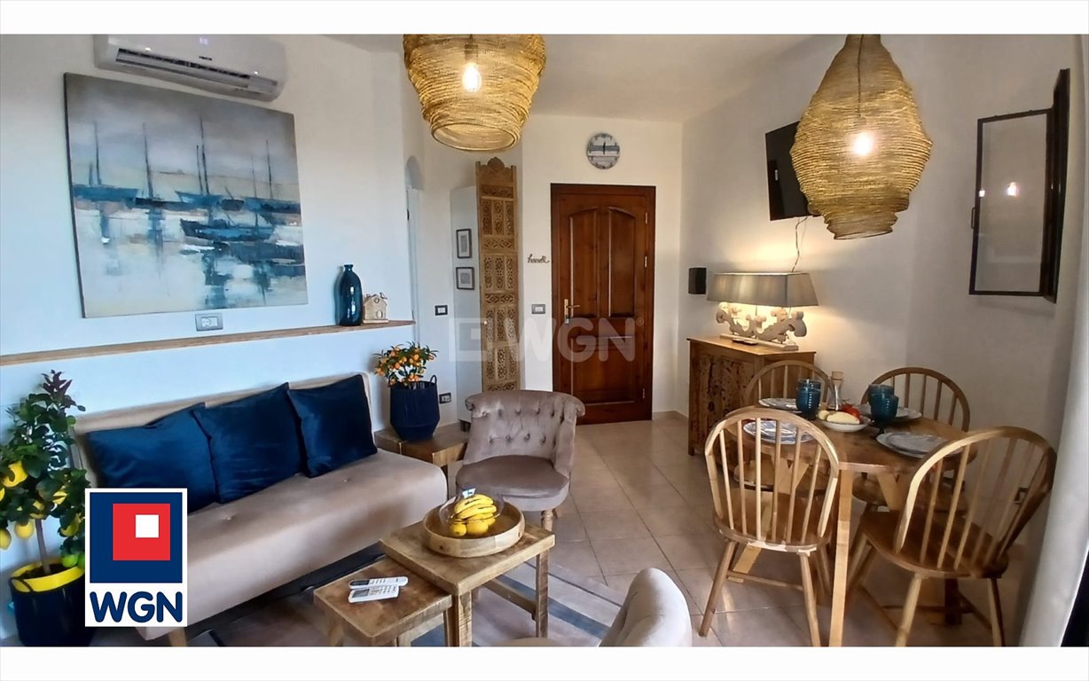 Apartament z widokiem na morze, basen, 2 sypialnie Włochy, Lu Bagnu  50m2 Foto 1