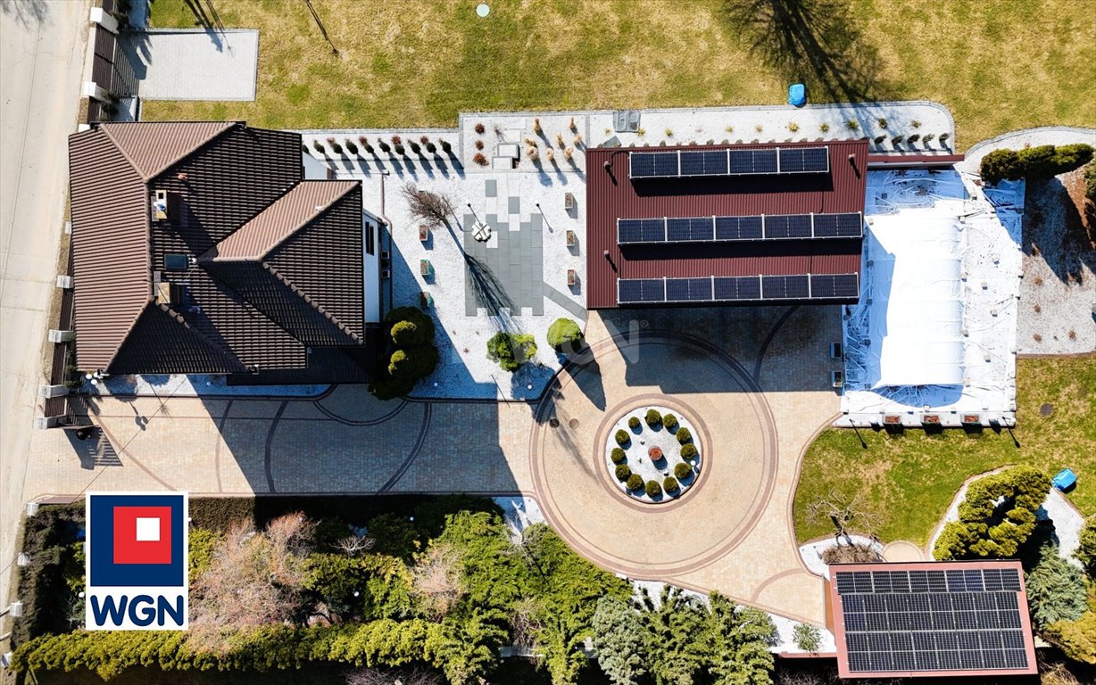 Ekskluzywny dom z basenem i 172 m2 w Porębie Poręba, Niwki, Mikołaja Kopernika  172m2 Foto 1