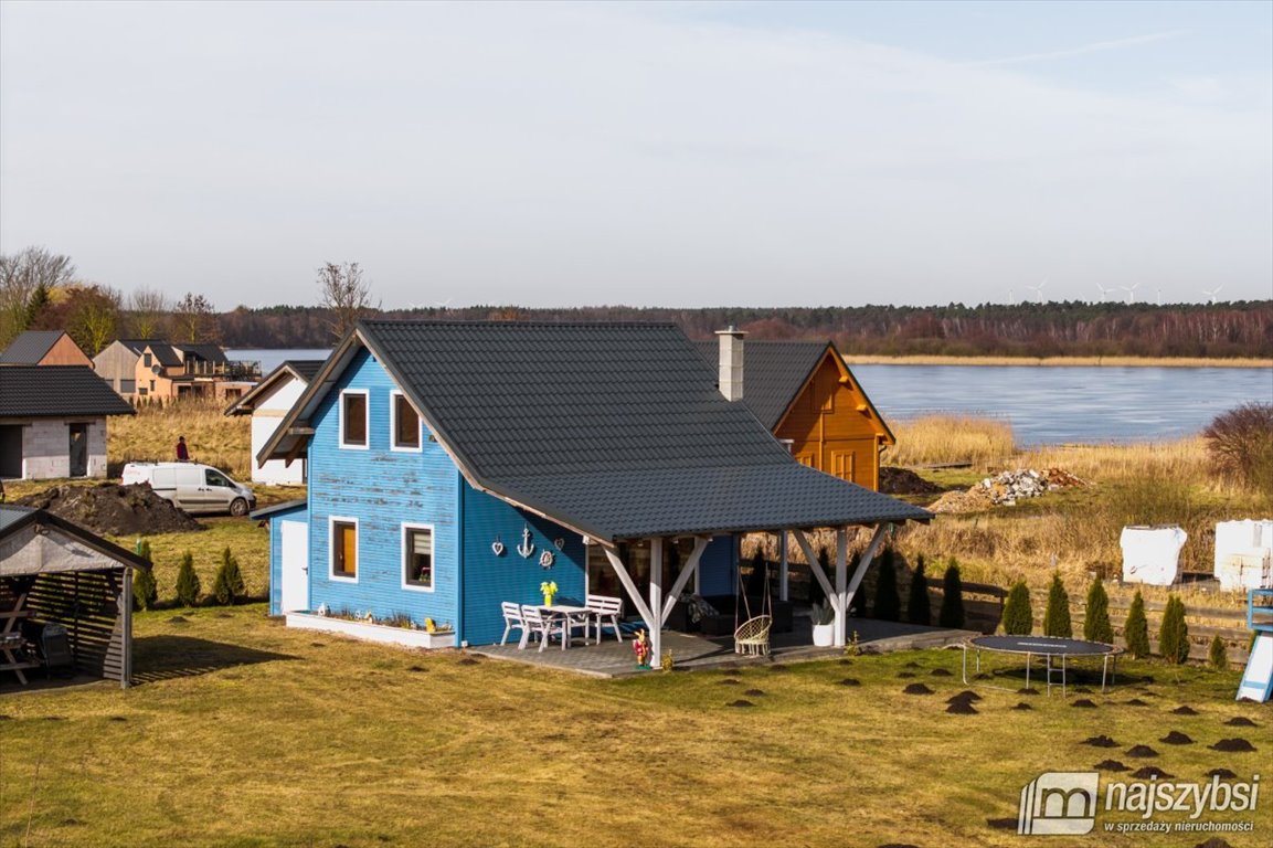 Urokliwy domek 70 m2 z widokiem na jezioro Strzeszów  70m2 Foto 1