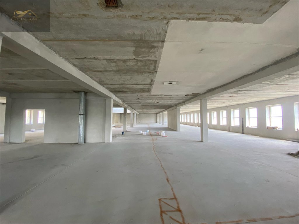 Lokal użytkowy na wynajem Świdnica  1 000m2 Foto 3