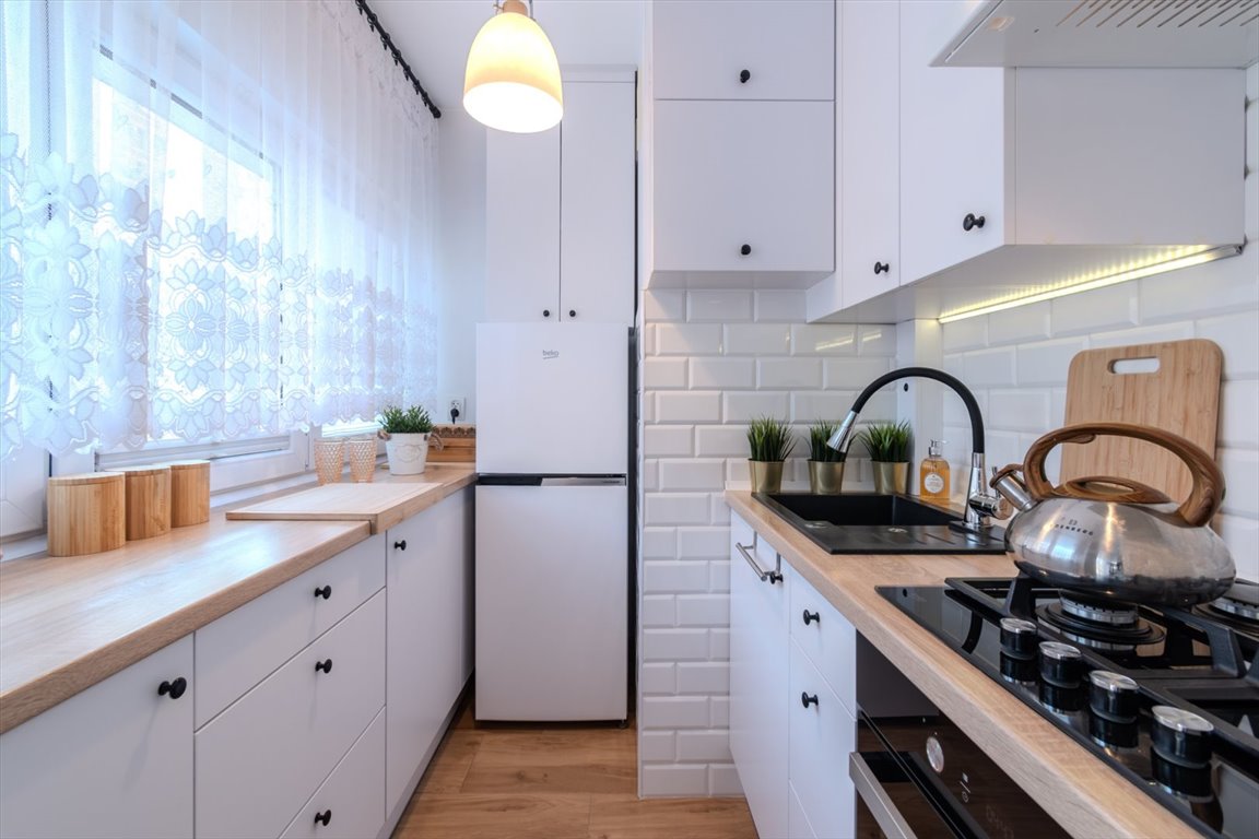 Gotowa kawalerka na Teofilowie z balkonem i pełnym wyposażeniem Łódź, Teofilów  27m2 Foto 1