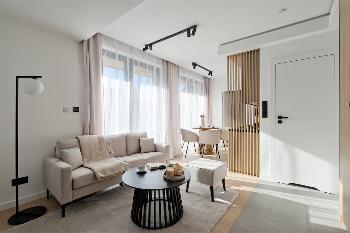 Mieszkanie trzypokojowe na sprzedaż Białka Tatrzańska, Białka Tatrzańska  39m2 Foto 1