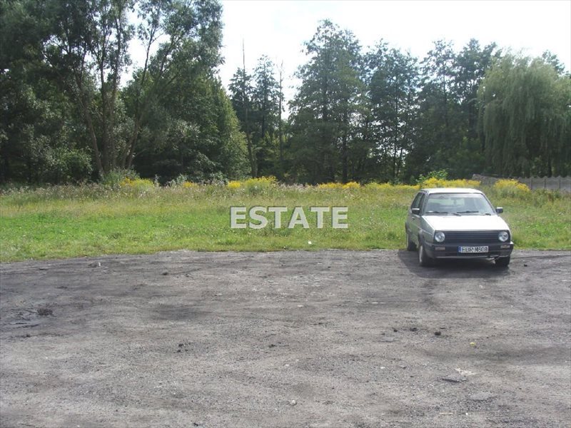 Działka pod działalność usługową w centrum Brzezin, 2583 m² Brzeziny  2 583m2 Foto 1