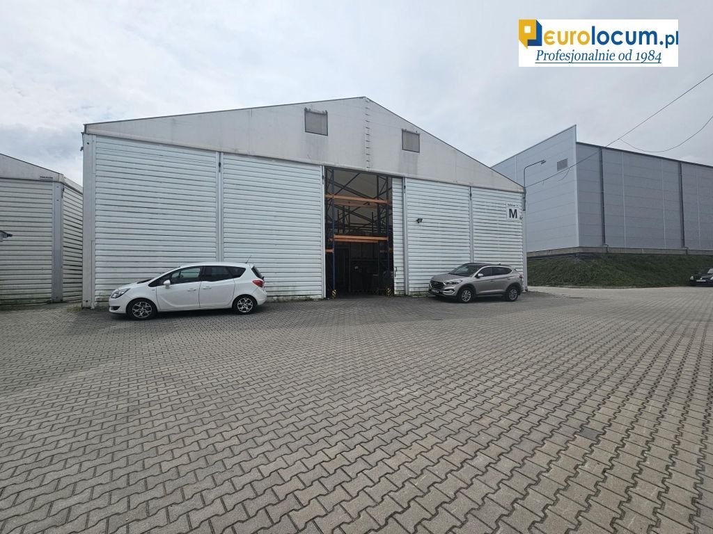 Hala magazynowa 700 m² z wysokim składowaniem, TIR, parking Kielce, Herby, Oskara  Kolberga  700m2 Foto 1