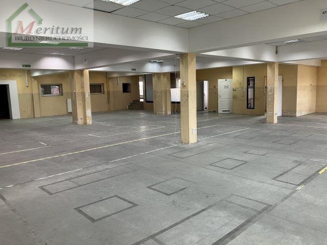 Lokal użytkowy na wynajem Nowy Sącz  1 500m2 Foto 2