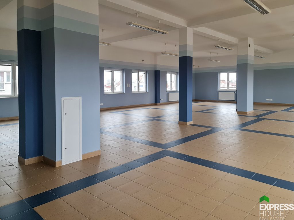 Magazyn na wynajem Białystok, Barszczańska  538m2 Foto 1