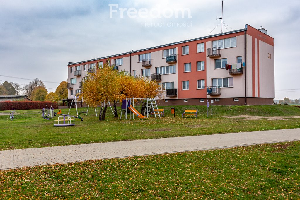 Mieszkanie trzypokojowe na sprzedaż Pisanica  60m2 Foto 1