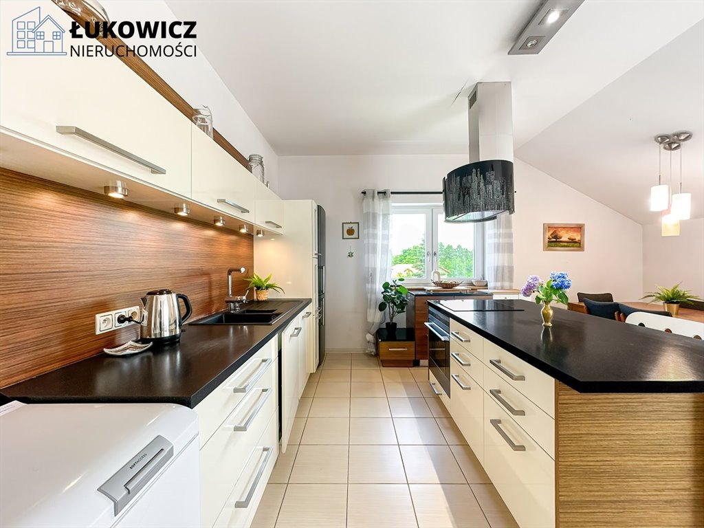 Mieszkanie czteropokojowe  na sprzedaż Bielsko-Biała, Komorowice Śląskie  79m2 Foto 12