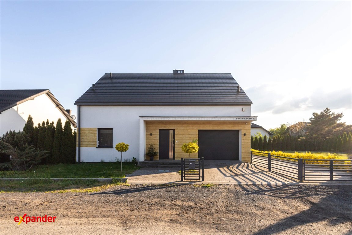Nowoczesny dom 158 m² z fotowoltaiką i ogrzewaniem polecam Leszno, Brata Alberta  158m2 Foto 1