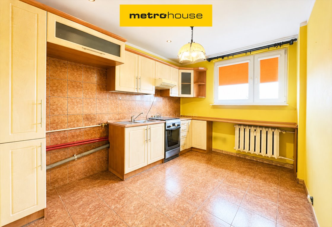 Do sprzedania przestronne mieszkanie 57 m² z balkonem w Krosnie Krosno  57m2 Foto 1