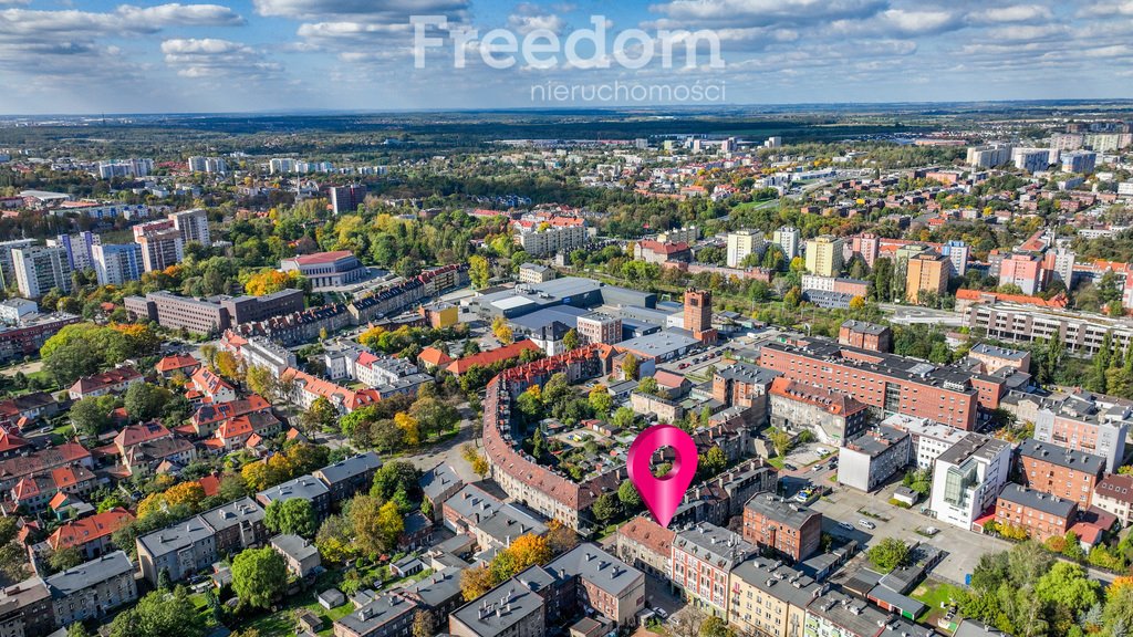 Mieszkanie trzypokojowe na sprzedaż Zabrze, Centrum Południe, Zygmunta Krasińskiego  59m2 Foto 6