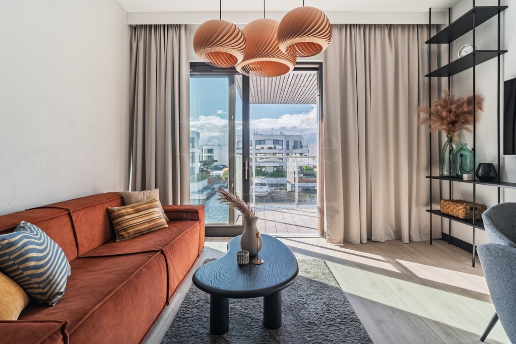 Nowoczesne 2-pokojowe mieszkanie z tarasem i widokiem na wodę Wiślinka, Łąkowa  40m2 Foto 1