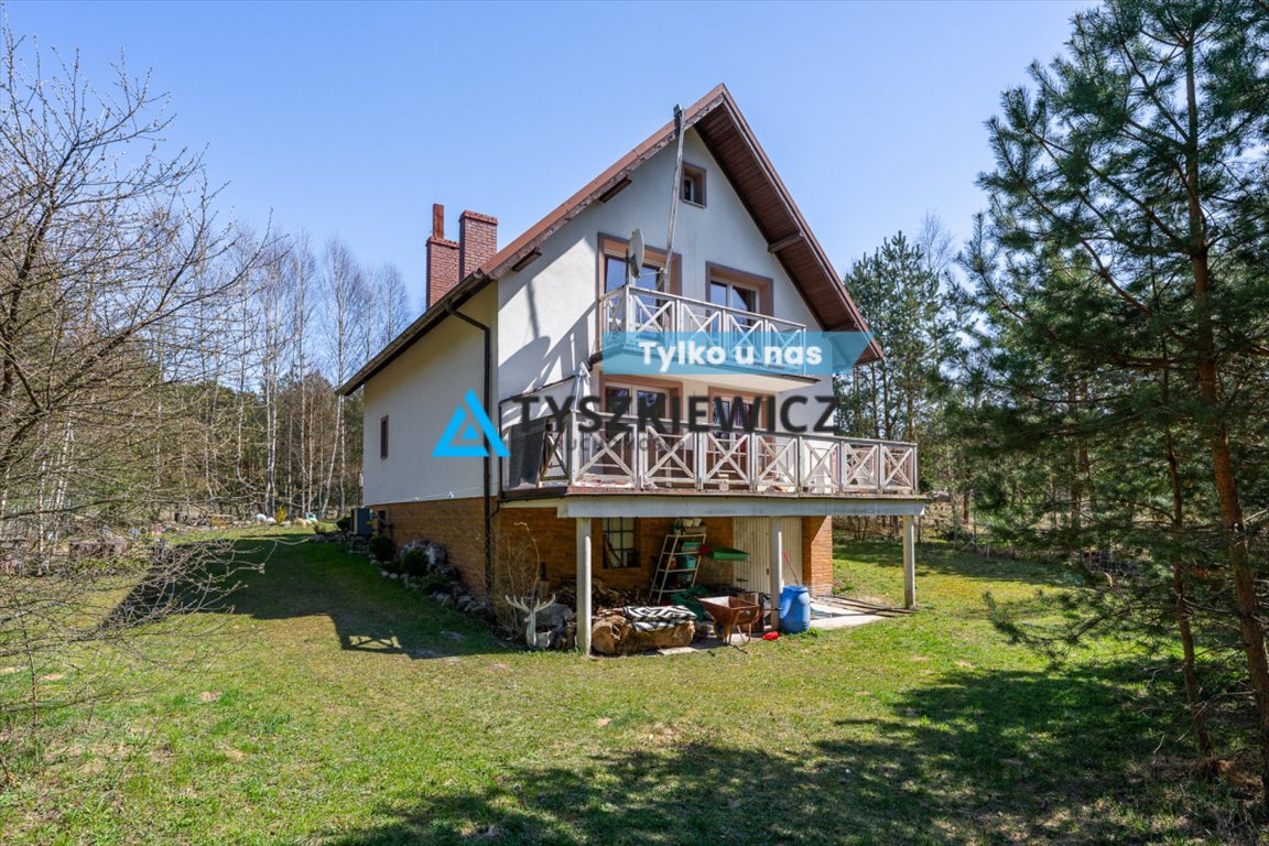 Urokliwy dom 159 m2 z ogrodem, kominkiem i panelami Czarne  159m2 Foto 1