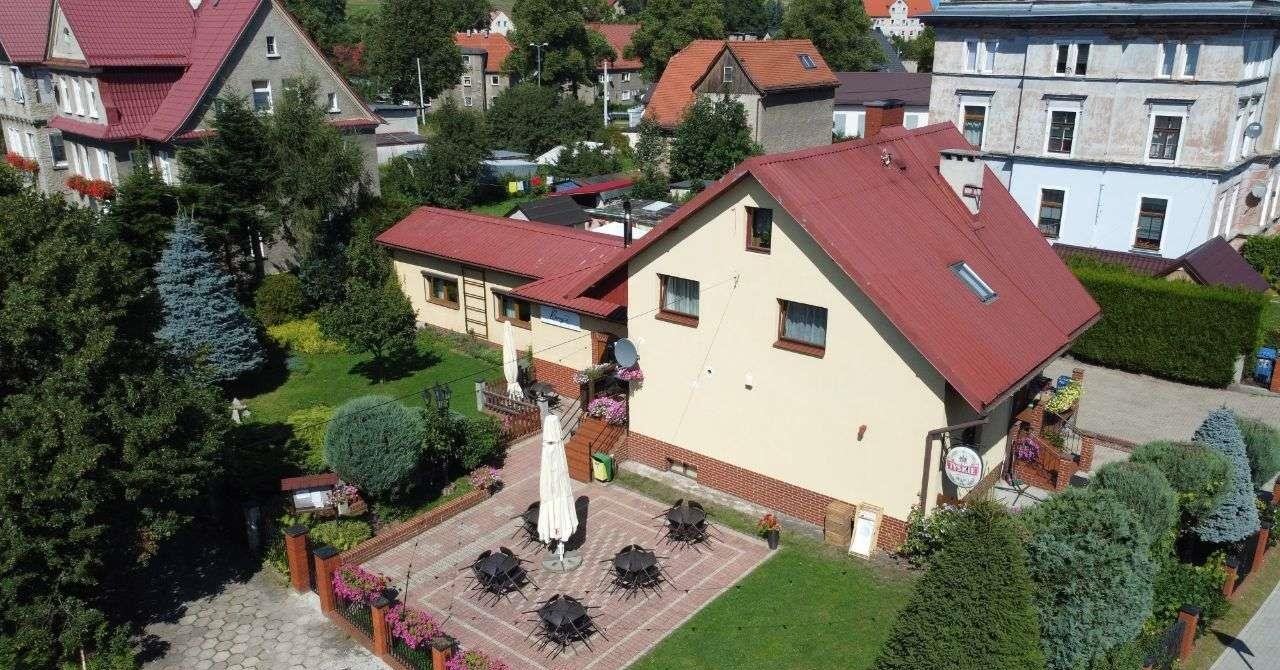 Dom na sprzedaż Mieroszów, ul. Dworcowa  282m2 Foto 1