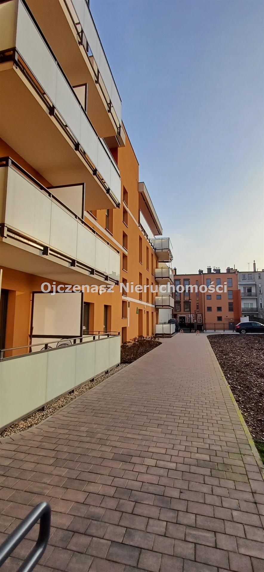 Mieszkanie czteropokojowe  na sprzedaż Bydgoszcz, Centrum  56m2 Foto 1