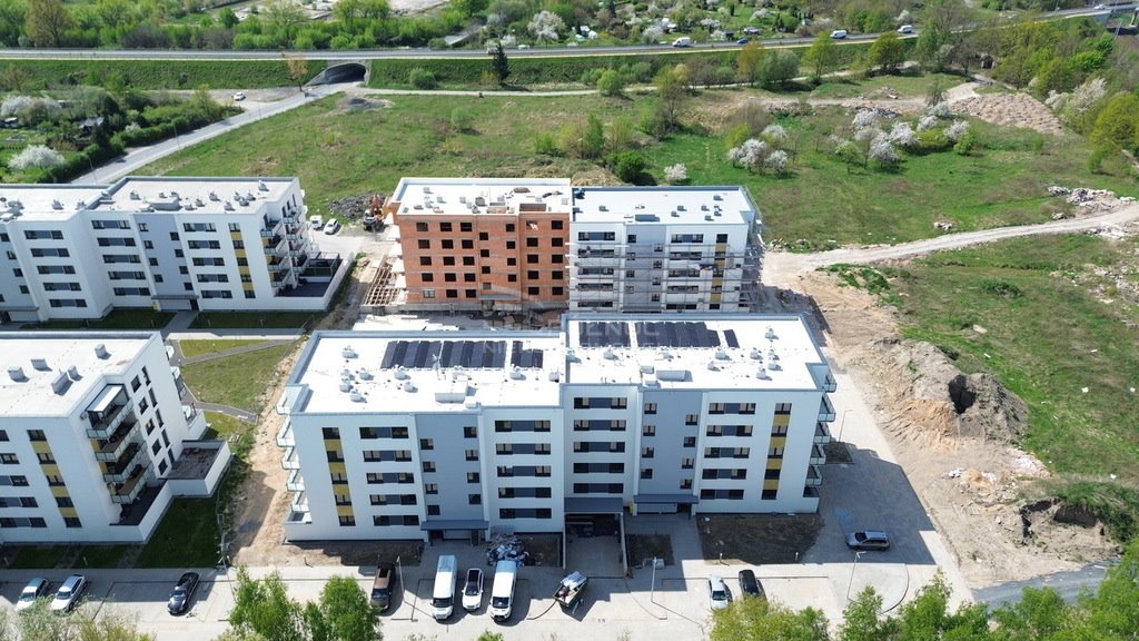 Mieszkanie dwupokojowe na sprzedaż Bolesławiec, Staroszkolna  48m2 Foto 3