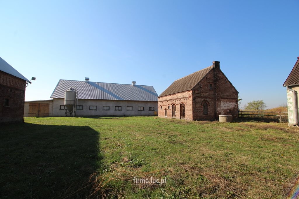 Lokal użytkowy na sprzedaż Studzionka 200m2 Foto 1 Lokal użytkowy na sprzedaż Studzionka 200m2 Foto 1