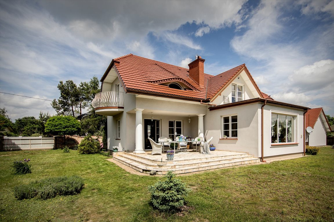 Dom na sprzedaż Strzeniówka 248m2 Foto 1 Dom na sprzedaż Strzeniówka 248m2 Foto 1