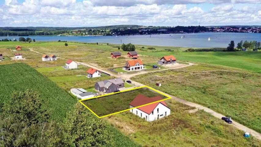 Działka nad Jeziorem Ryńskim z dostępem do plaży zapraszam Rybical  1 022m2 Foto 1