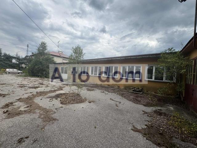 Dom na sprzedaż Łochów  294m2 Foto 1