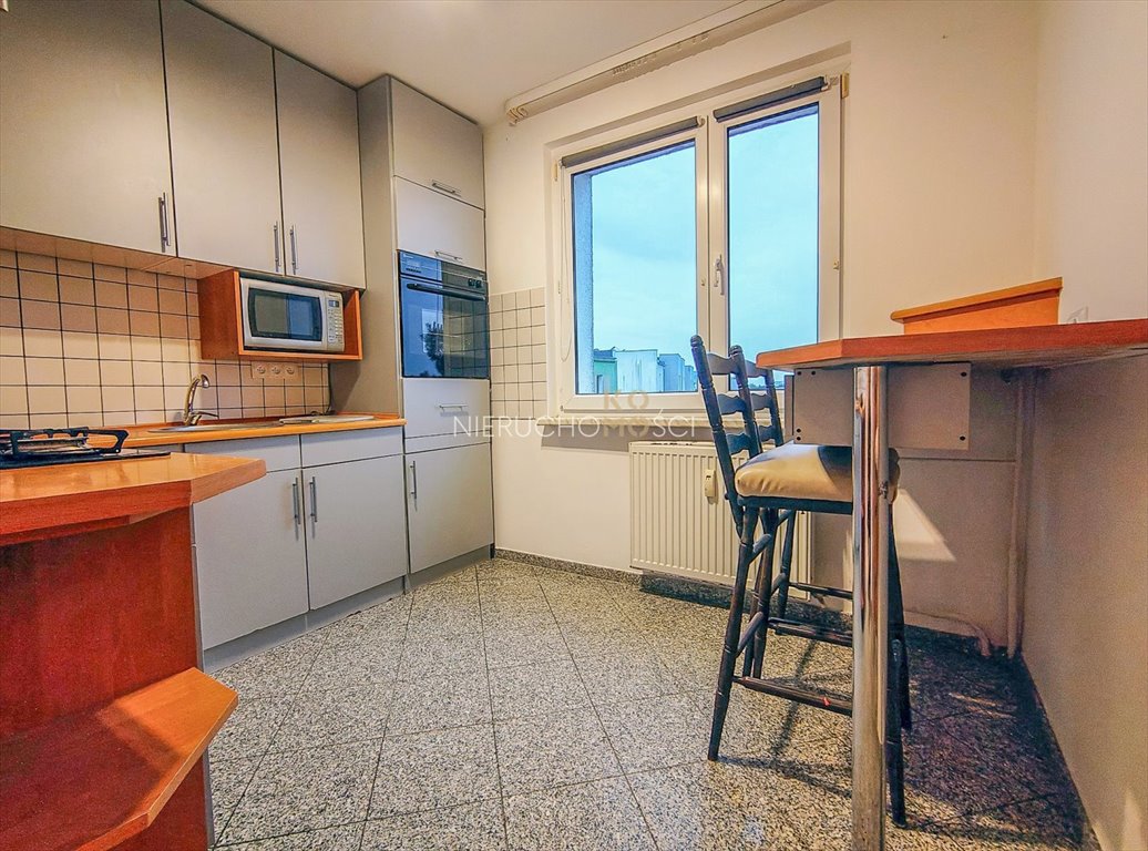 Mieszkanie trzypokojowe na sprzedaż Wołów, Wołów  67m2 Foto 1