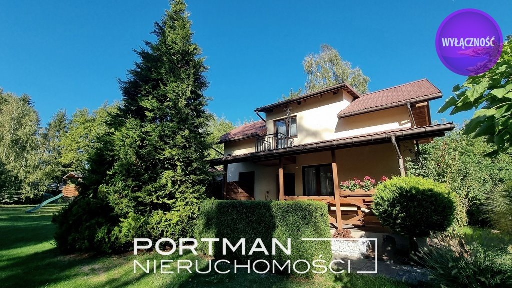 Urokliwy dom z kominkiem i dużą działką w Władzinie Władzin  74m2 Foto 1