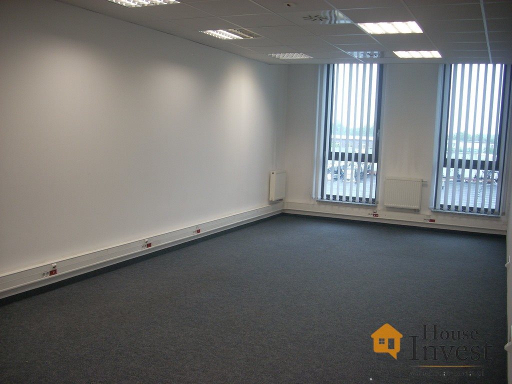 Lokal użytkowy na wynajem Wrocław, Krzyki, Wyścigowa 163m2 Foto 1 Lokal użytkowy na wynajem Wrocław, Krzyki, Wyścigowa 163m2 Foto 1