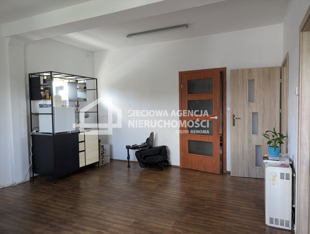 Atrakcyjny lokal biurowy 50 m2 z parkingiem w Gdańsku Gdańsk, Orunia  50m2 Foto 1
