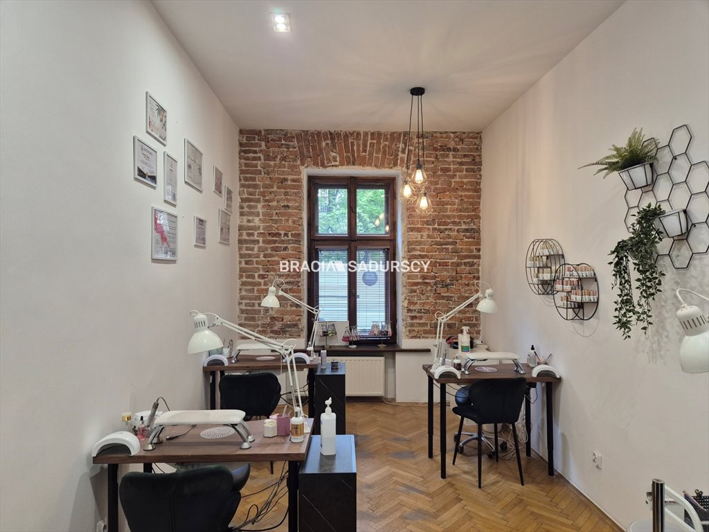 Lokal użytkowy na wynajem Kraków, Dębniki, Dębniki Stare, Barska  28m2 Foto 1