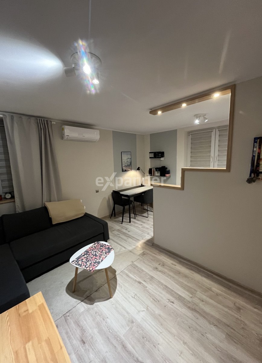 Kawalerka na sprzedaż Mikołów, Wolności  28m2 Foto 1